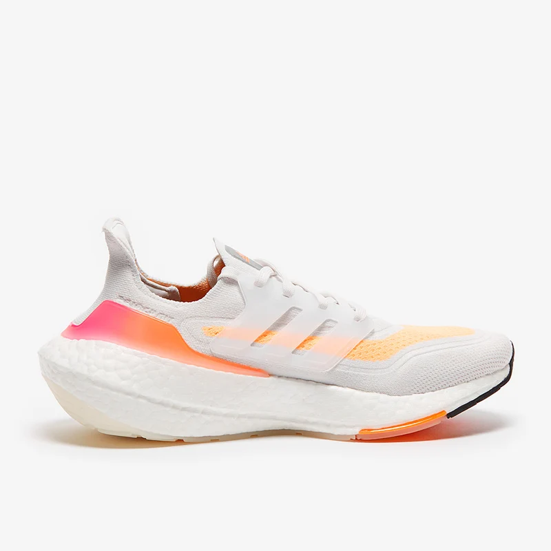 adidas Damen Ultraboost 21