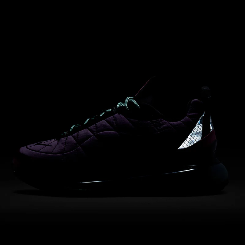 Nike Womens Air Max 720-818