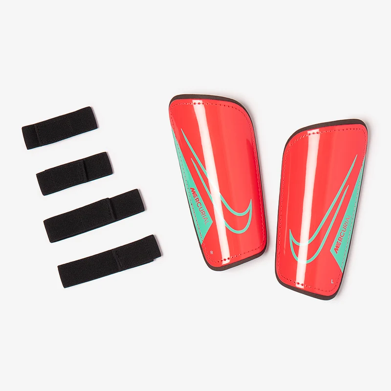 Nike Mercurial Hardshell Schienbeinschützer
