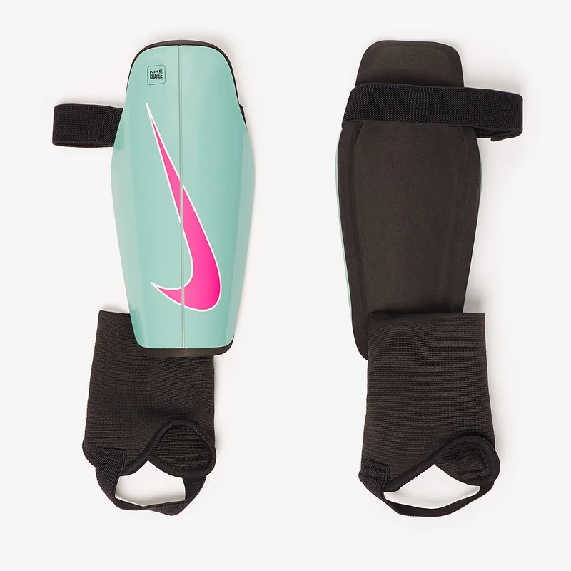 Nike Charge Schienbeinschützer