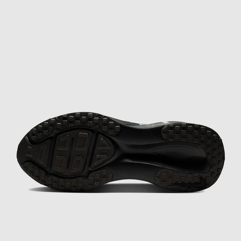 Nike Vomero 18