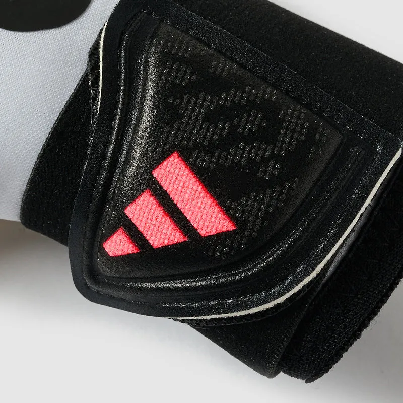 adidas Predator Competition