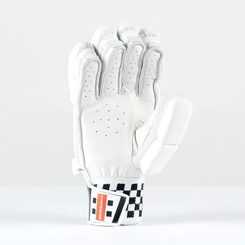 Classic Ultimate 500 Cricket Gloves