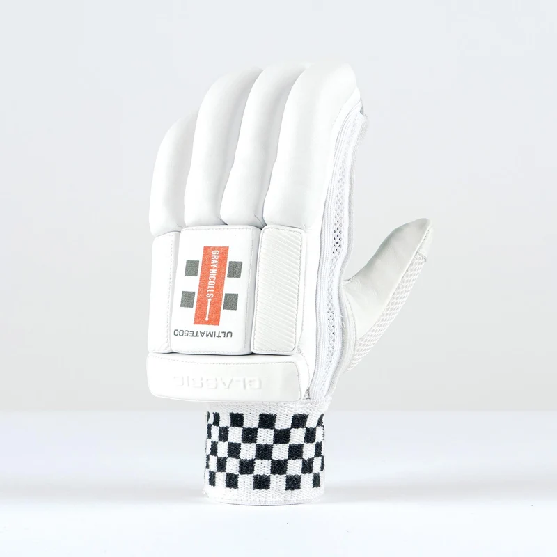 Classic Ultimate 500 Cricket Gloves