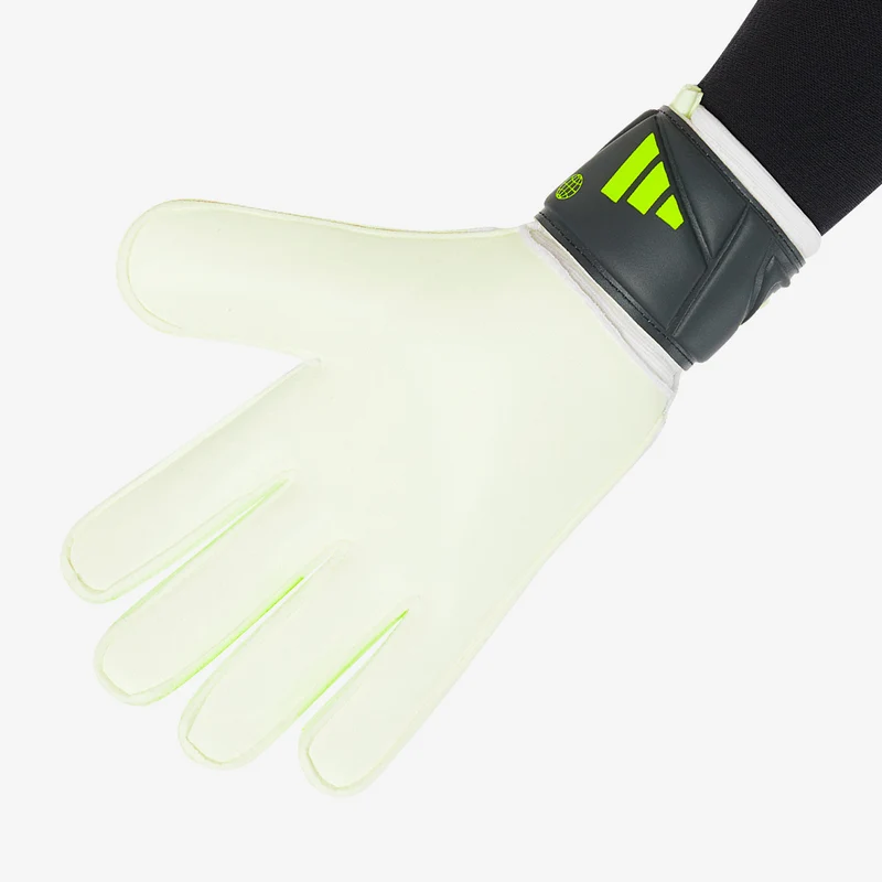 adidas Predator Match