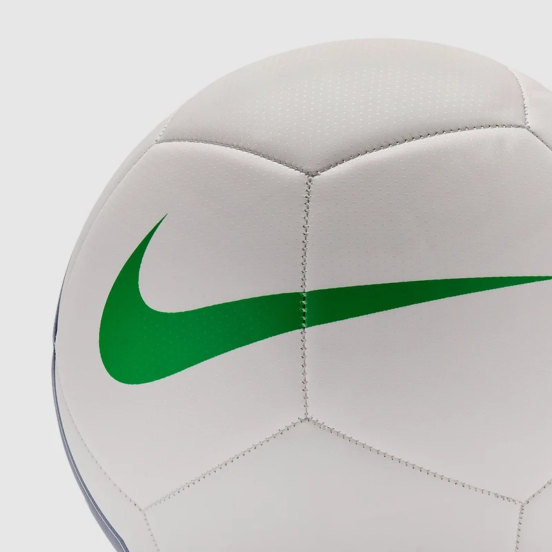 Nike Brasilien 2026 Pitch