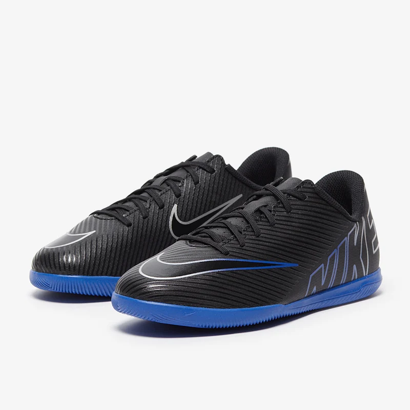 Nike Low Top Fußballschuh für Hallen