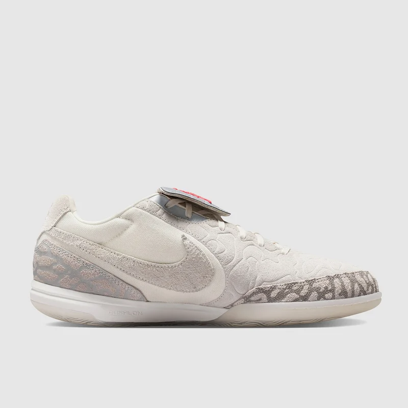 Jordan Tiempo Streetgato SE