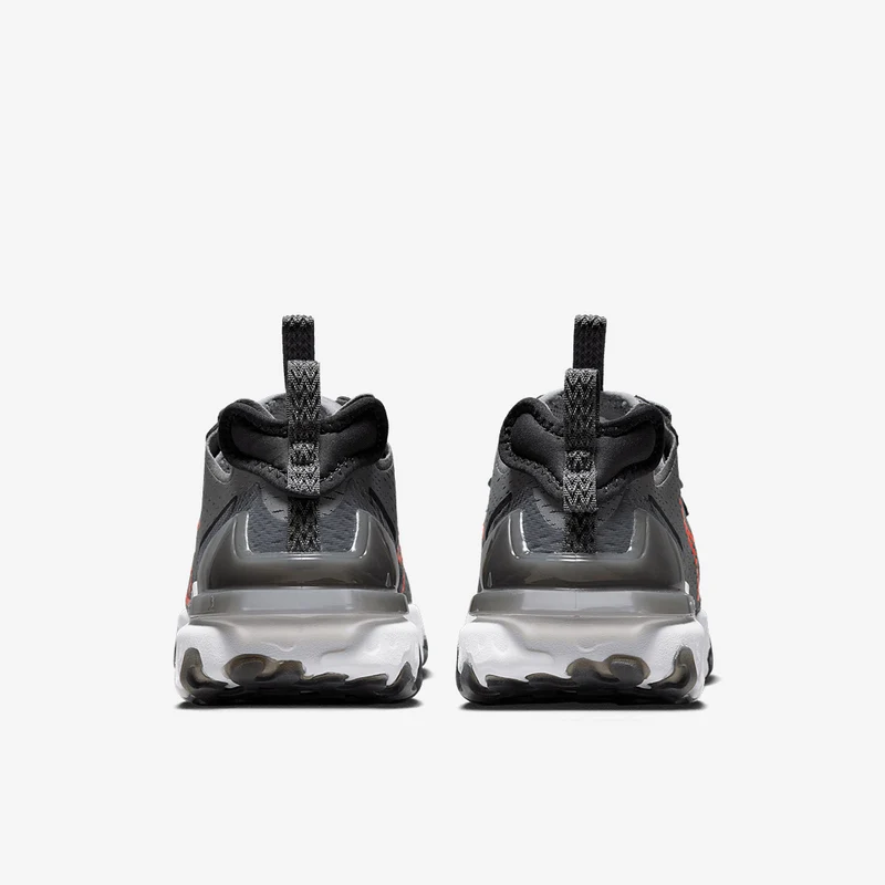 Nike Sportswear React Vision
