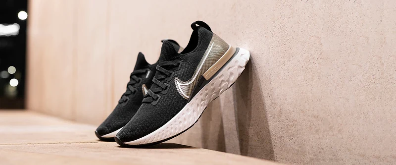 Nike Damen React Infinity Run Flyknit Premium