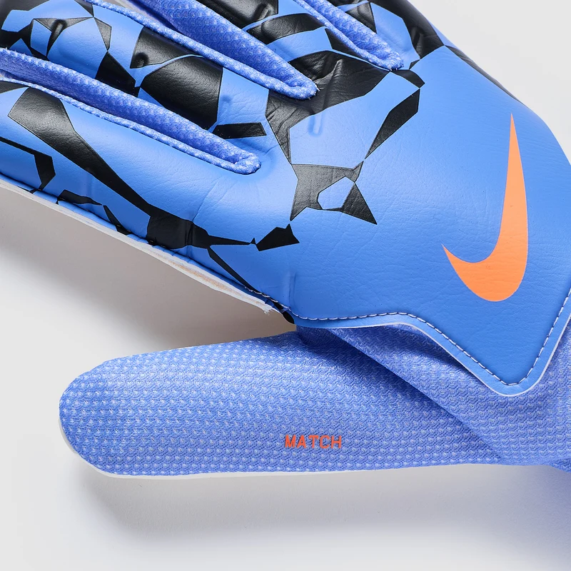 Nike Match
