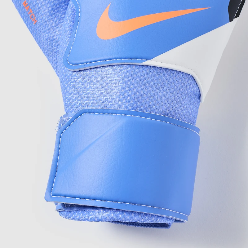 Nike Match