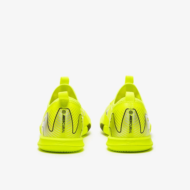 Nike IC Low-Top
