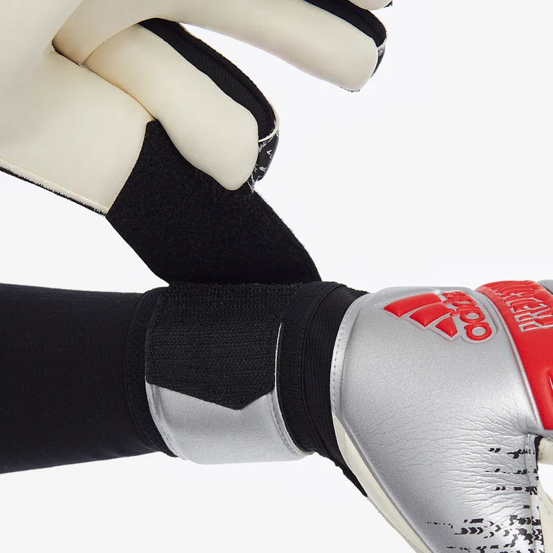 adidas Predator LEAGUE