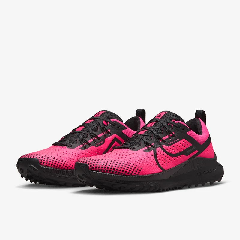 Nike Damen React Pegasus Trail 4