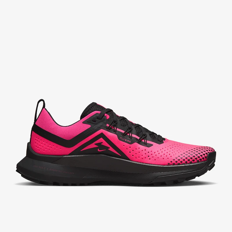 Nike Damen React Pegasus Trail 4