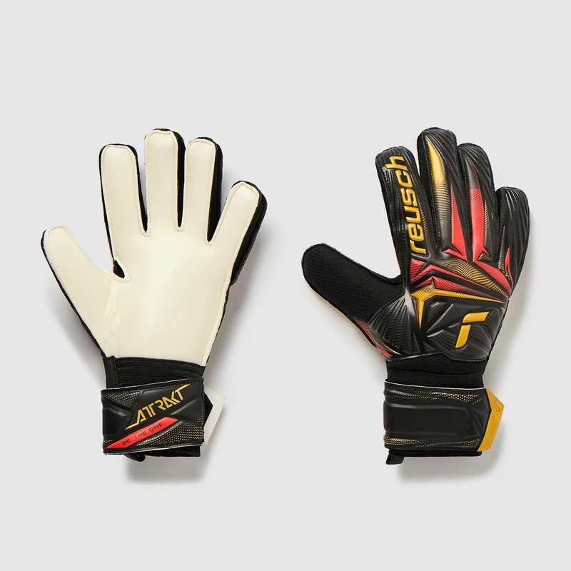Reusch Attrakt Solid