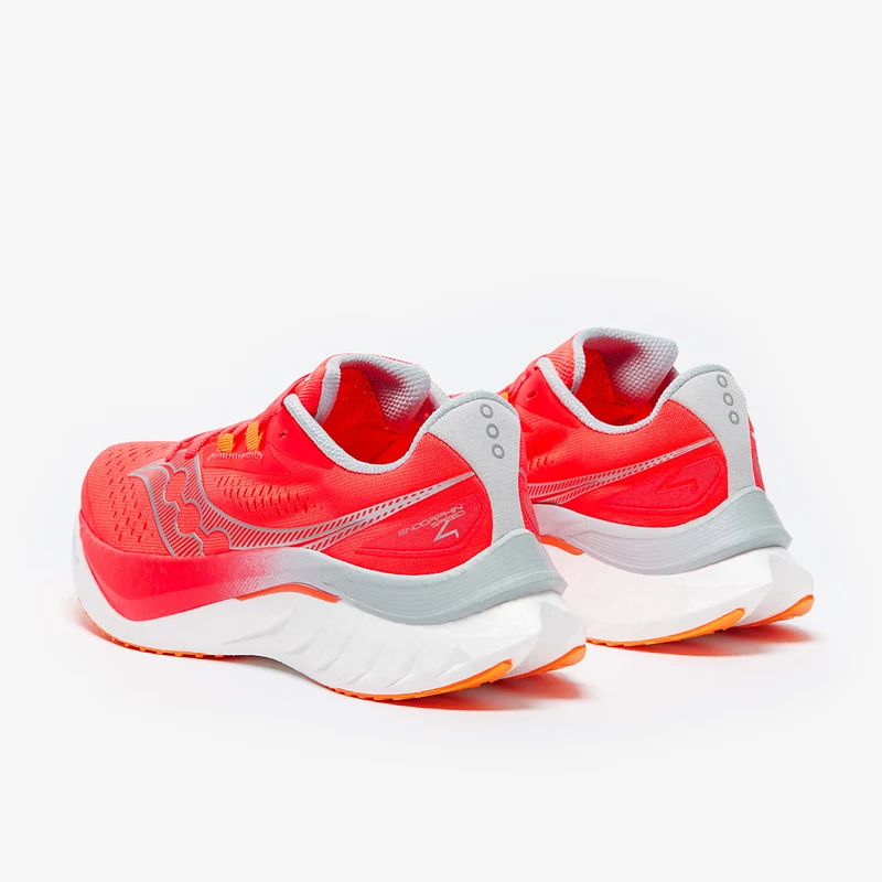 Saucony Damen Endorphin Speed 4