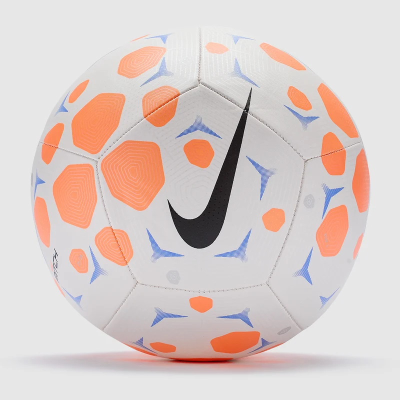 Nike Pitch