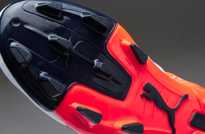 Puma evoPOWER 4.2 FG Fußballschuhe