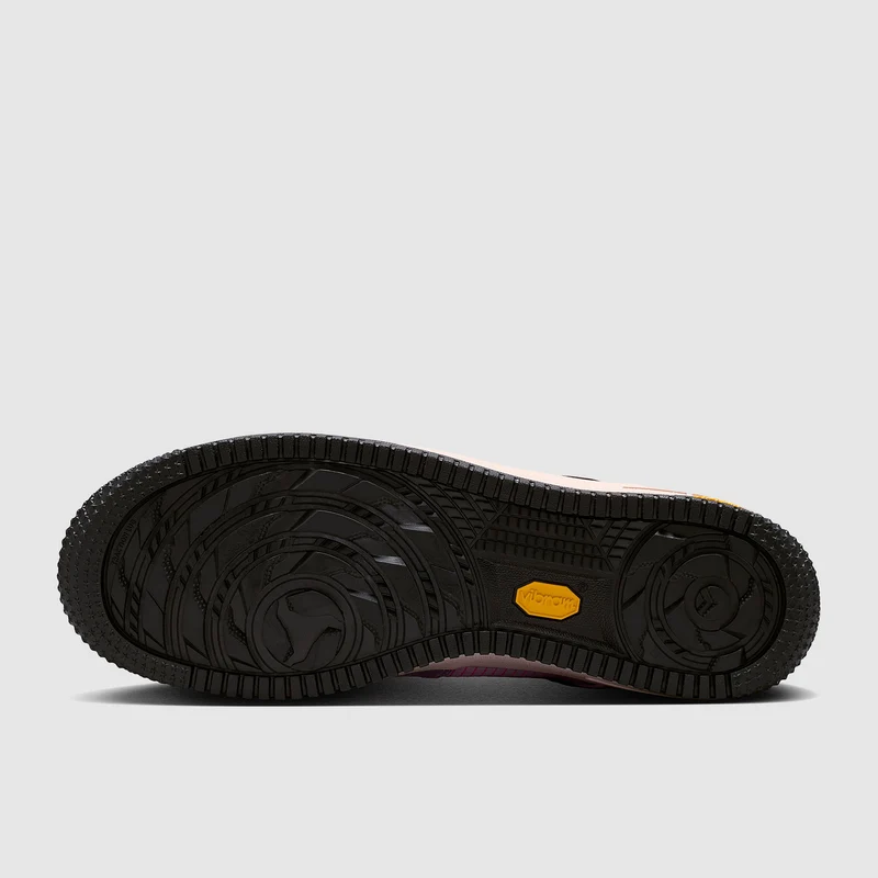 Nike Sportswear Air Force 1 '07 LX Vibram