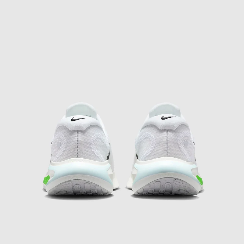 Nike Straßenlaufschuh (Herren) Journey Run