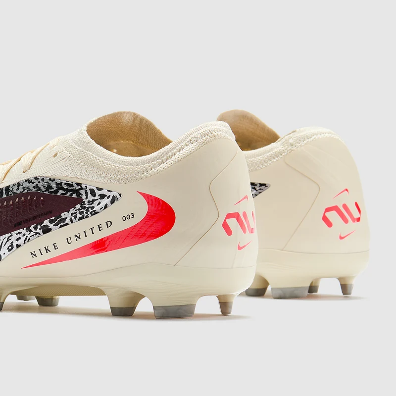 Nike Kinder Phantom 6 Low Pro FG/MG