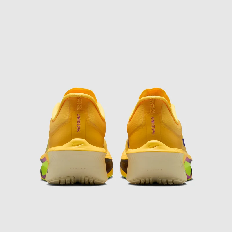Nike Damen Zoom Fly 6