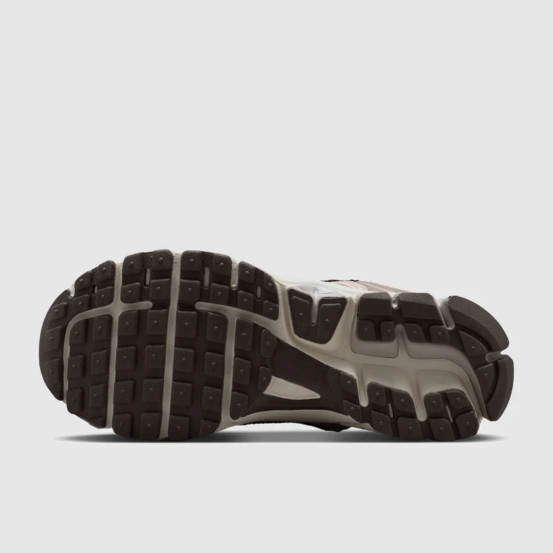 Nike Schuhe mit reflektierenden Akzenten für ältere Kinder V