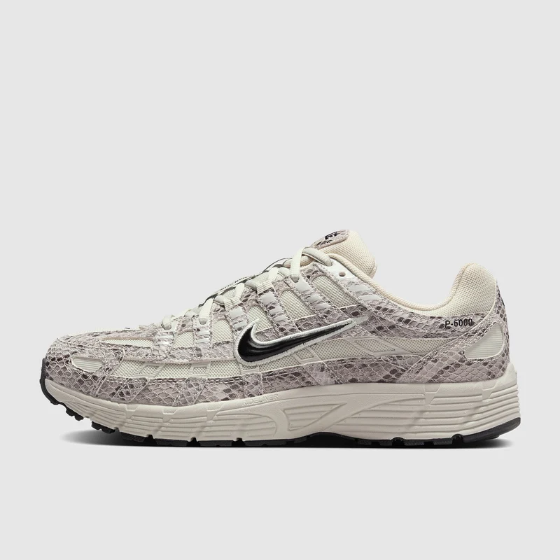 Nike Sportswear Damen P-6000 SE