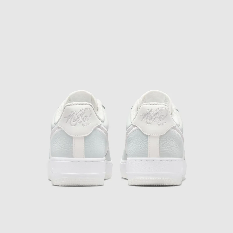 Nike Herrenschuh Air Force 1 '07 LV8