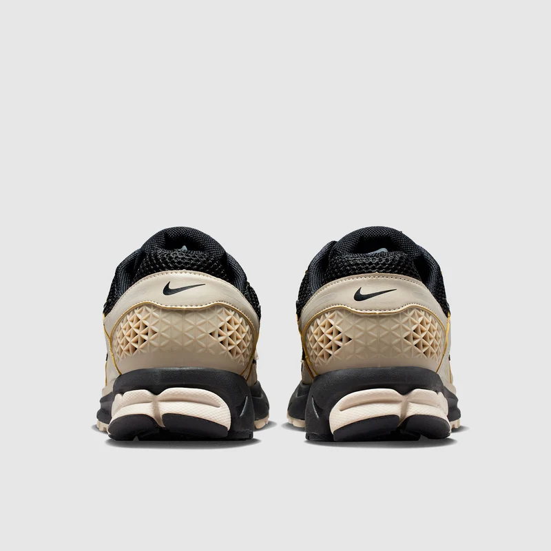 Nike Sportswear Zoom Vomero 5