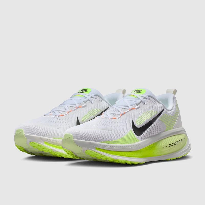 Nike Straßenlaufschuh (Herren) Vomero 18