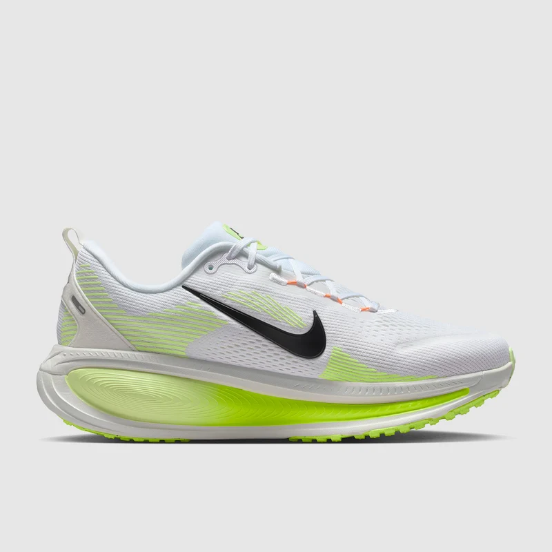 Nike Straßenlaufschuh (Herren) Vomero 18