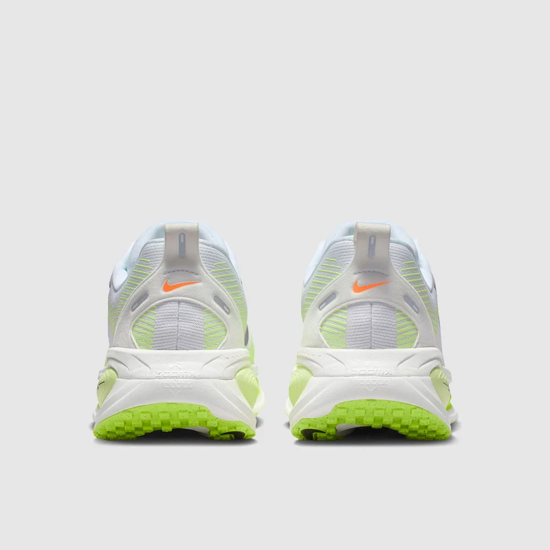 Nike Straßenlaufschuh (Herren) Vomero 18