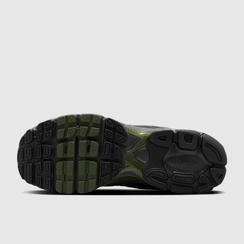 Nike Herrenschuh Air Max Moto 2K