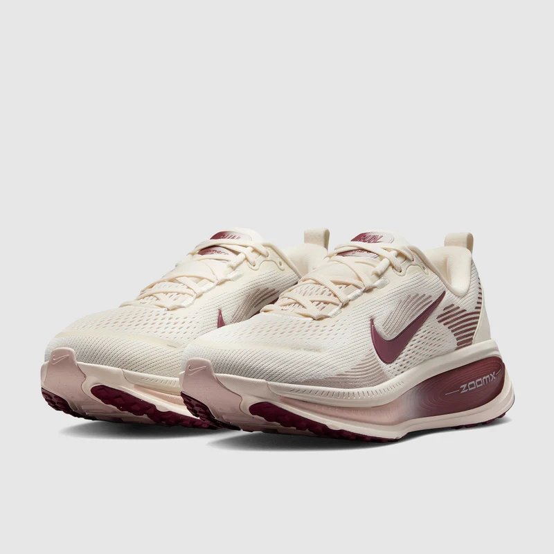Nike Straßenlaufschuh (Damen) Vomero 18