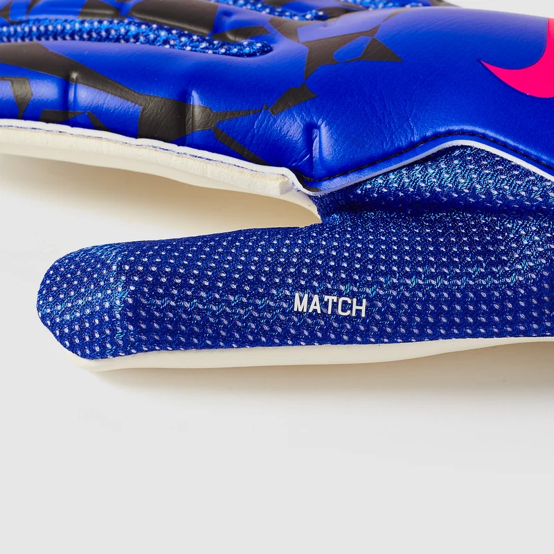 Nike Match