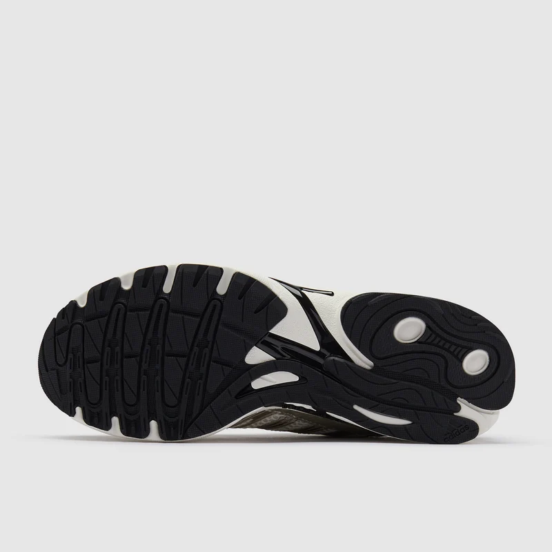 adidas Originals Adistar Control 3