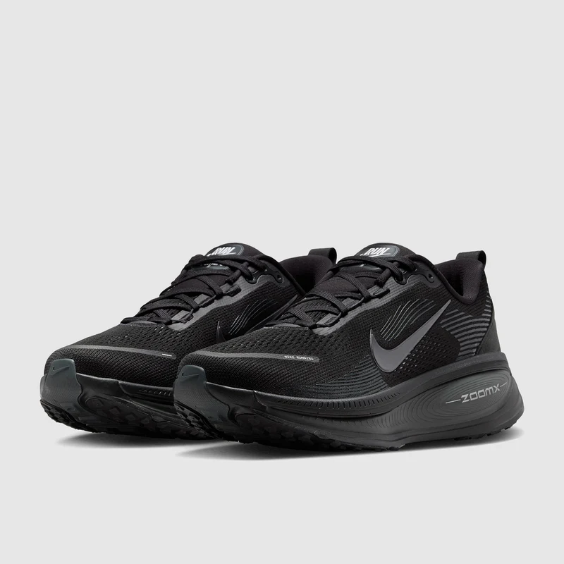 Nike Straßenlaufschuh (Herren) Vomero 18