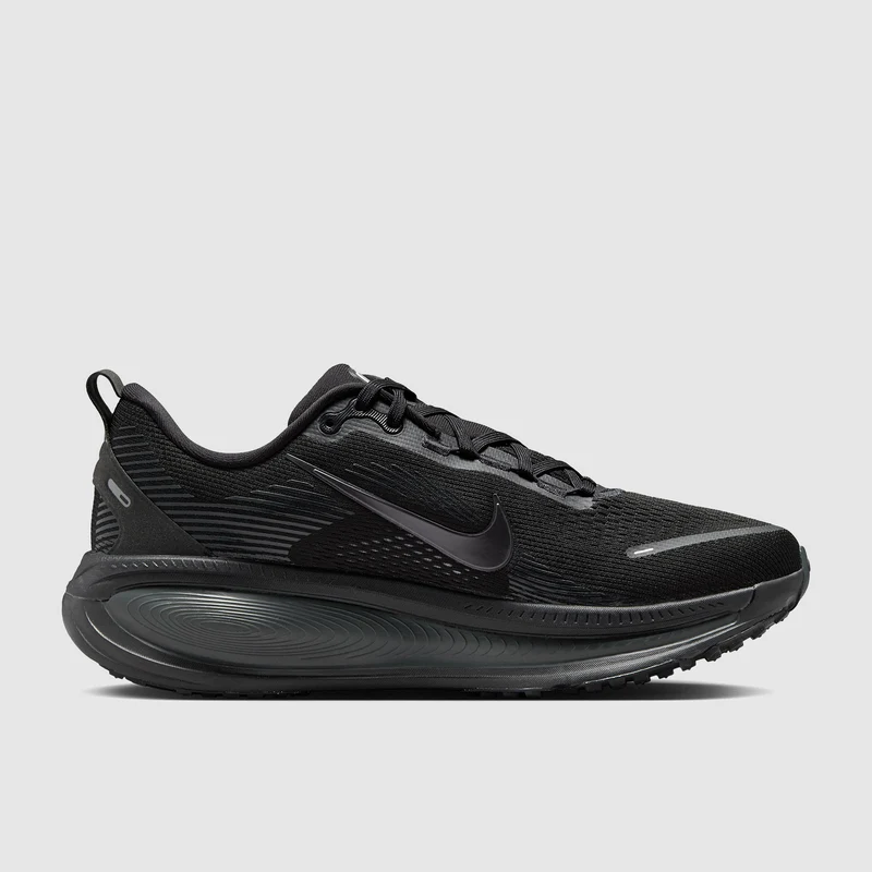 Nike Straßenlaufschuh (Herren) Vomero 18