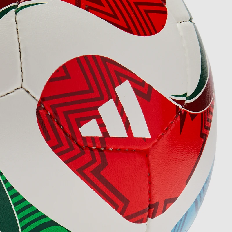 adidas World Cup 2026 Training Sala Fußball
