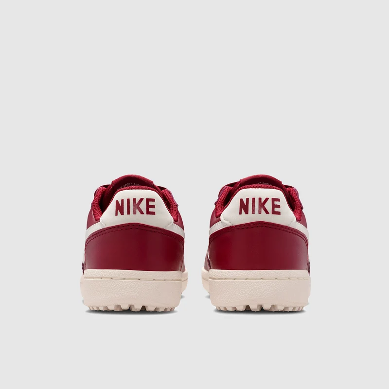 Nike Schuh (ältere Kinder) Field General