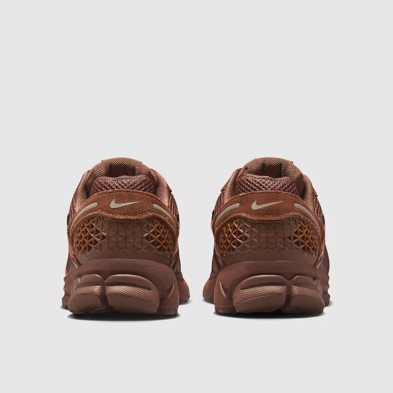 Nike Schuh (Damen) Zoom Vomero 5
