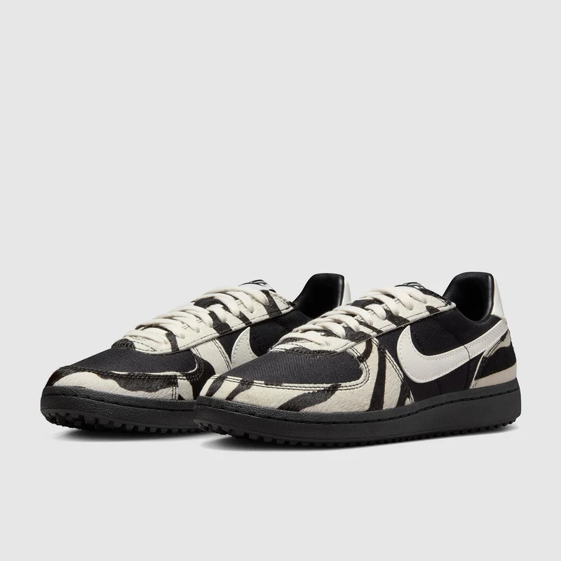 Nike Damenschuh Field General