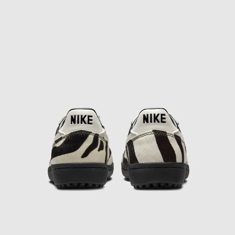 Nike Damenschuh Field General