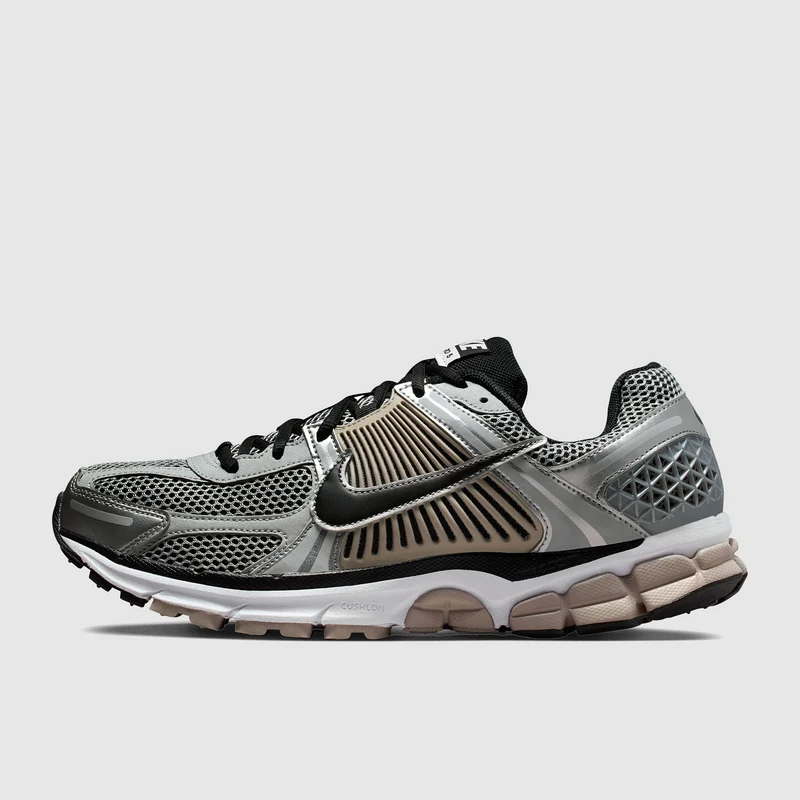 Nike Herrenschuh Zoom Vomero 5