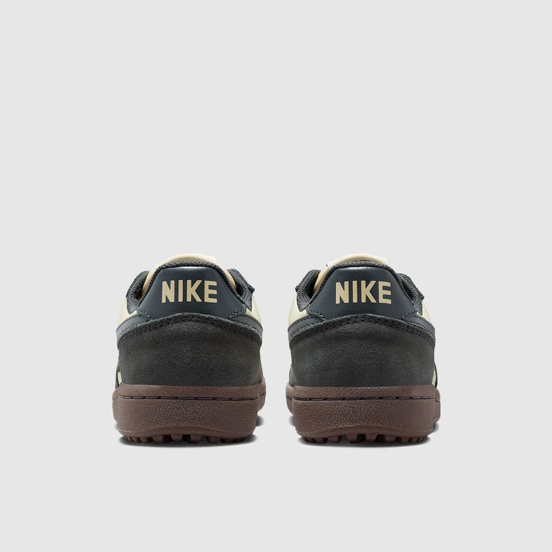 Nike Schuh (ältere Kinder) Field General