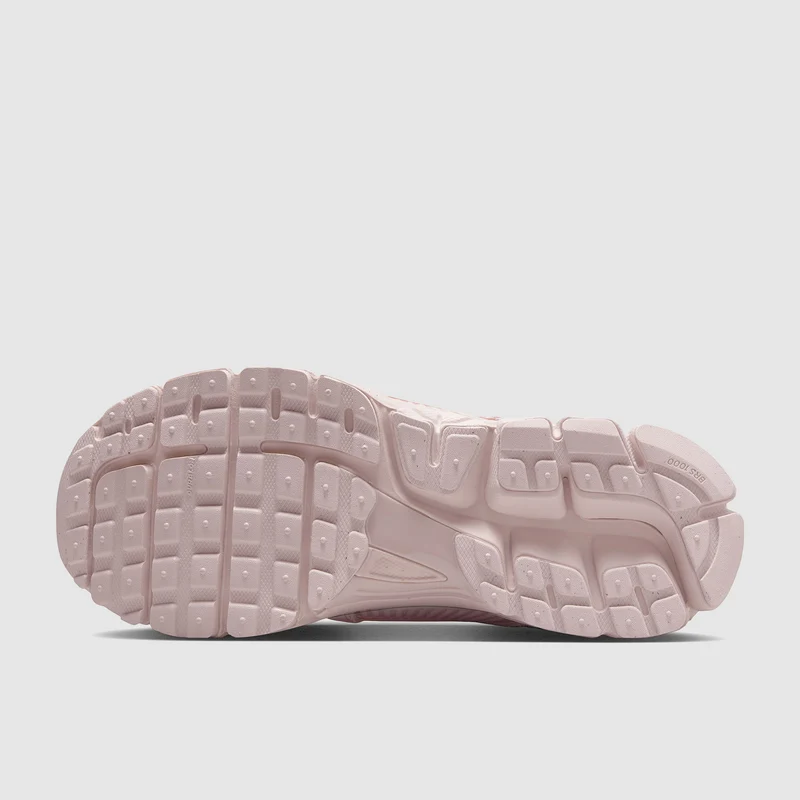 Nike Schuh (Damen) Zoom Vomero 5