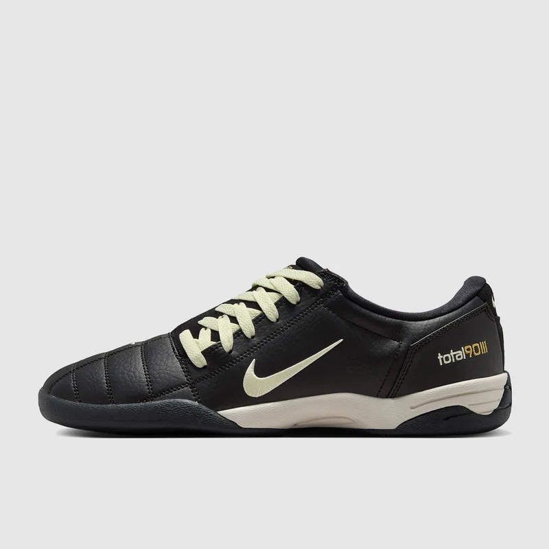 Nike Herrenschuh Total 90